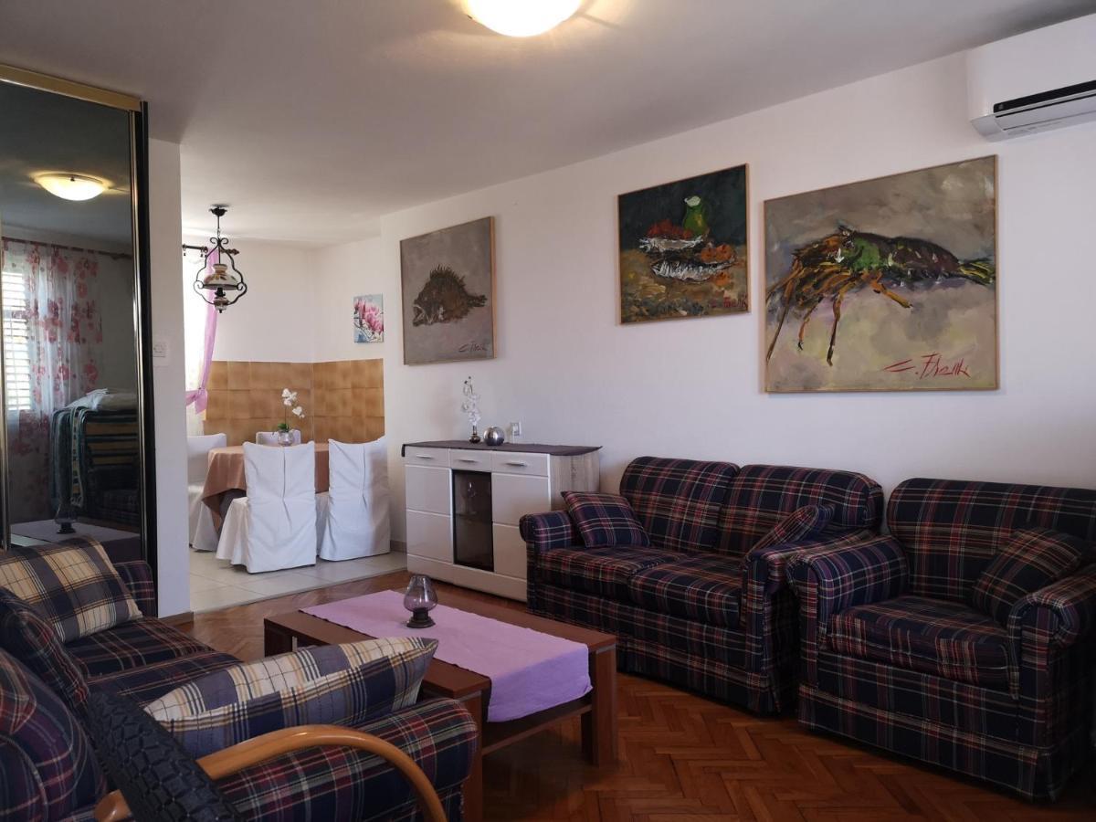 Apartment Magdic Brzac Eksteriør bilde